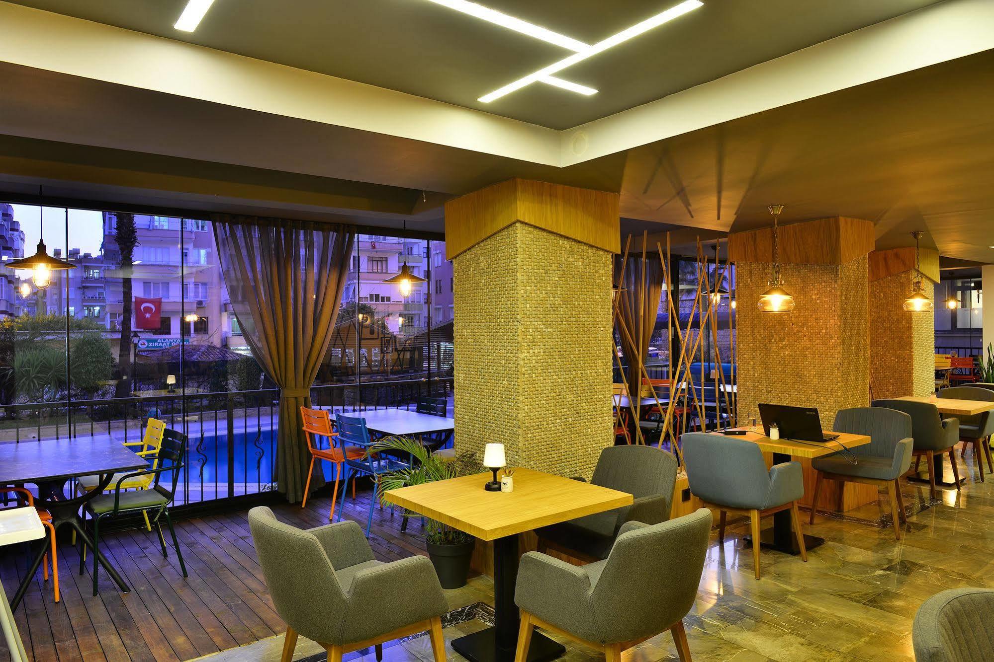 Prince Apart & Hotel Alanya Bagian luar foto